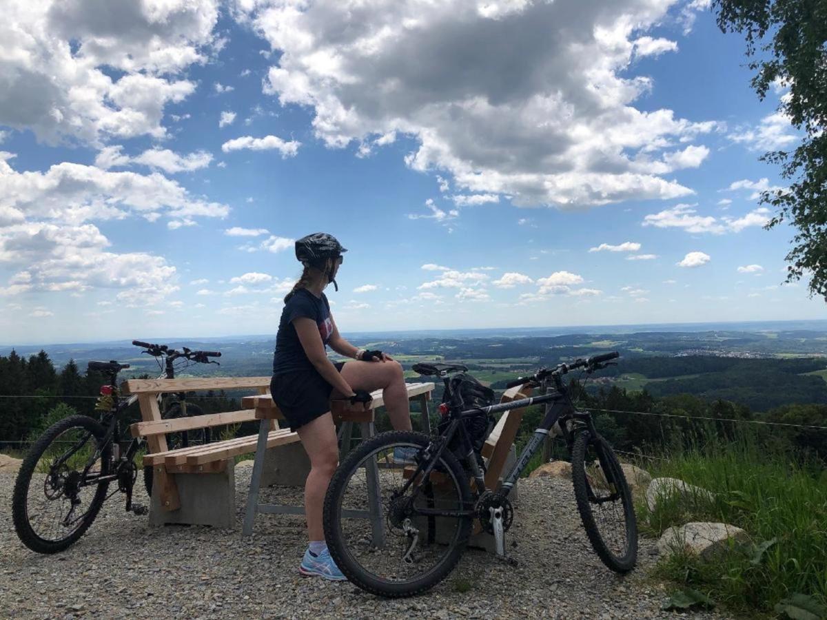 Ferienwohnungen Bauer - Auszeit Mit Ausblick Zenting 外观 照片